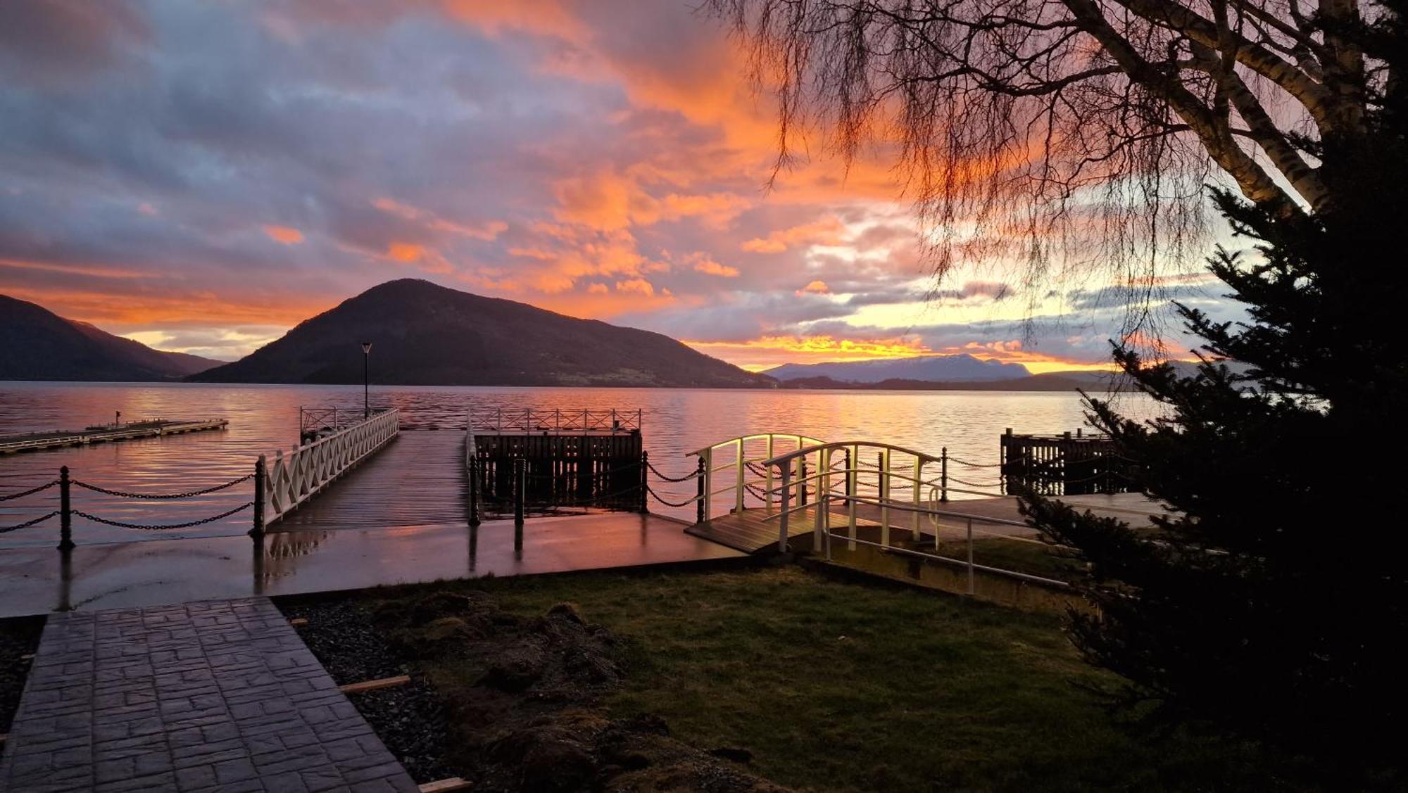 Rosendal Fjordhotel Екстериор снимка