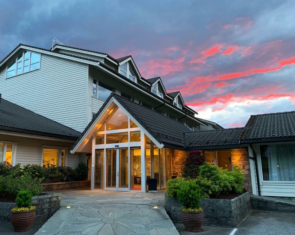 Rosendal Fjordhotel Екстериор снимка